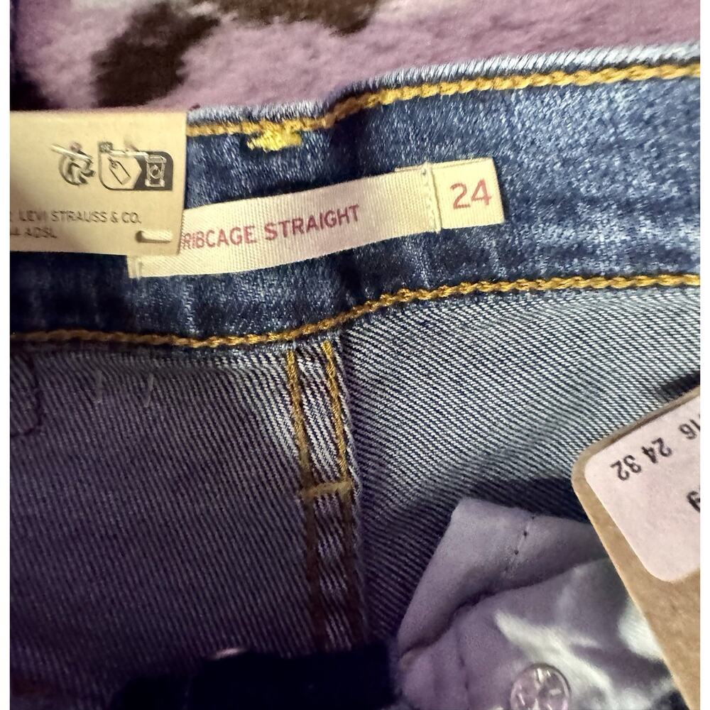 Levi Jeans Women Rib cage Straight Button Fly Size 24/32 - Picture 8 of 8